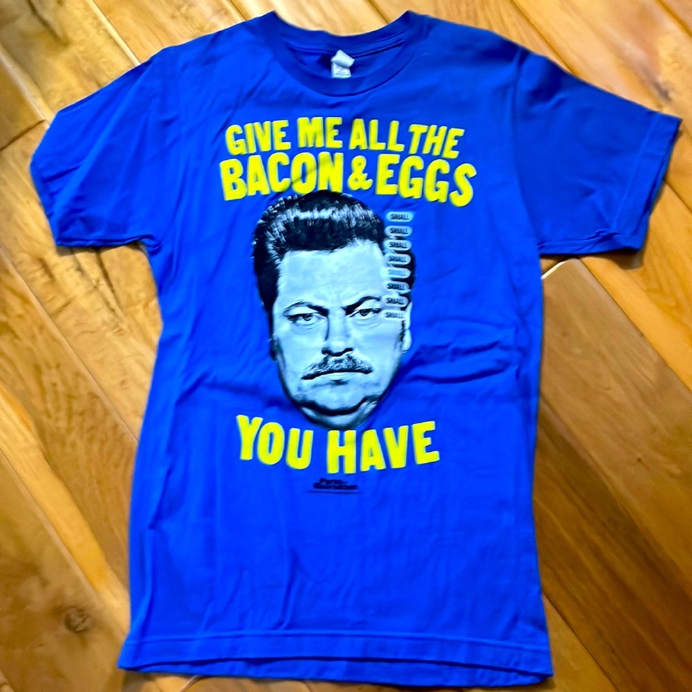 Parks and Recreation Fan T-Shirt 🤩 Brand New! Size Small.